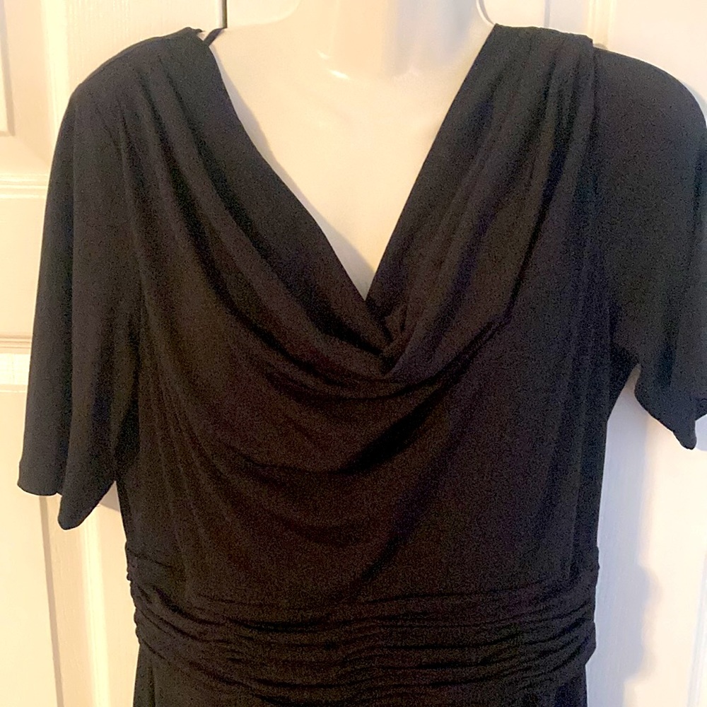 Laura Jeffries dress size 12 black short sleeve a line bottom ruching waist